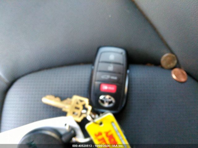 5TDAAAB59RS038711 Toyota Grand Highlander Xle