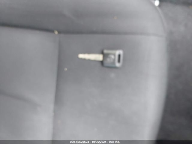 3N1CN7AP8HL895175 Nissan Versa 1.6 S