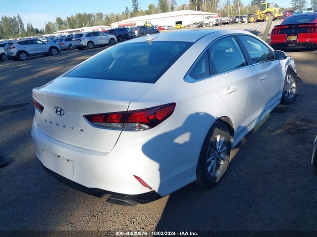 Hyundai SONATA SE 2018 5NPE24AF9JH609814 Image 4