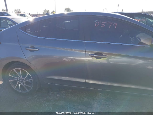 Hyundai Elantra Limited 2019 5NPD84LF8KH451927 Image 13