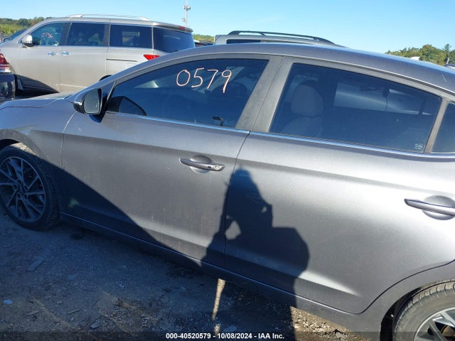 Hyundai Elantra Limited 2019 5NPD84LF8KH451927 Image 14