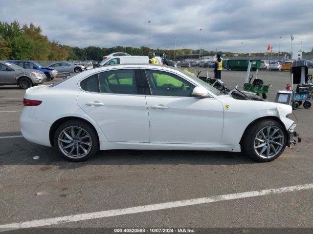 ZARFAEDN7H7551951 Alfa Romeo Giulia Awd