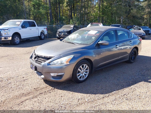 Nissan Altima 2.5 S 2015 1N4AL3AP7FN918726 Image 2