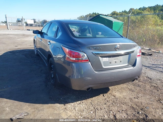 Nissan Altima 2.5 S 2015 1N4AL3AP7FN918726 Image 3