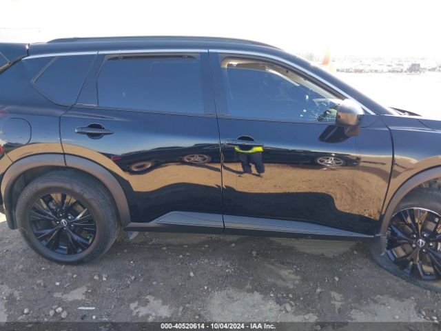 JN8BT3BA8PW010021 Nissan Rogue Sv Fwd