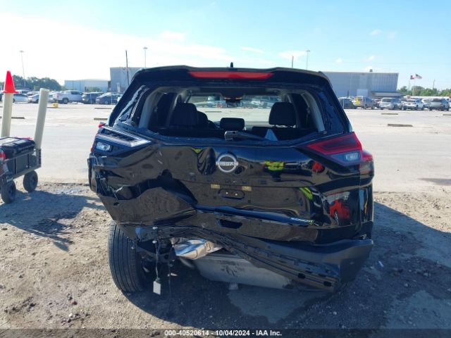 JN8BT3BA8PW010021 Nissan Rogue Sv Fwd