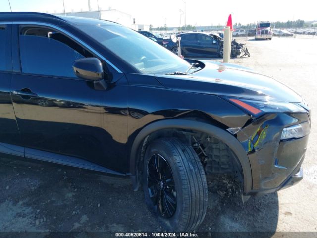 JN8BT3BA8PW010021 Nissan Rogue Sv Fwd