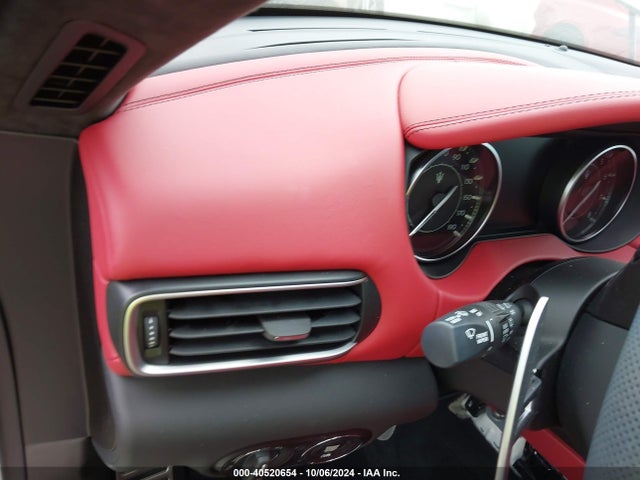 ZN661YUM7NX391647 Maserati Levante Modena
