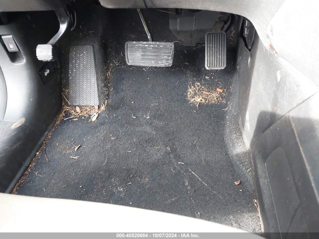 Honda CR-V LX 2016 2HKRM3H38GH543735 Image 6