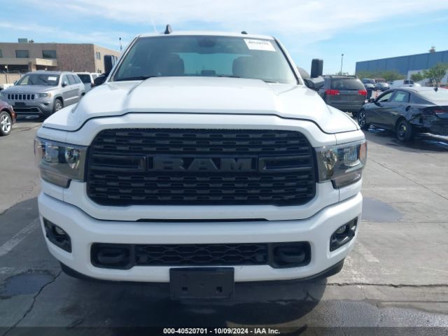 3C6UR5DL1NG124748 RAM 2500 Big Horn  4x4 6'4 Box