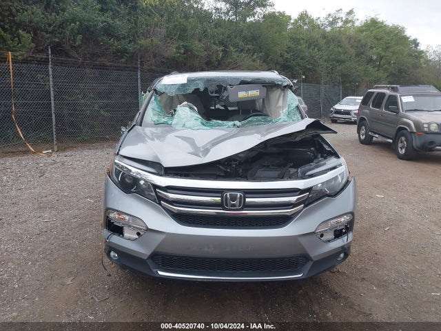 Honda Pilot Touring 2017 5FNYF6H97HB042508 Image 11