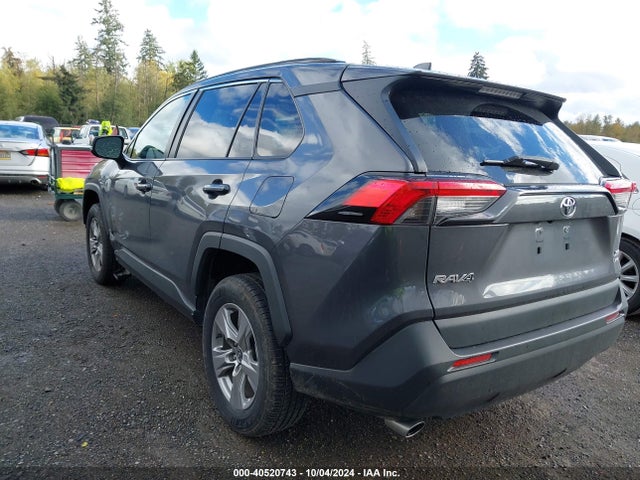 Toyota Rav4 Xle 2022 2T3P1RFV2NW283930 Image 3