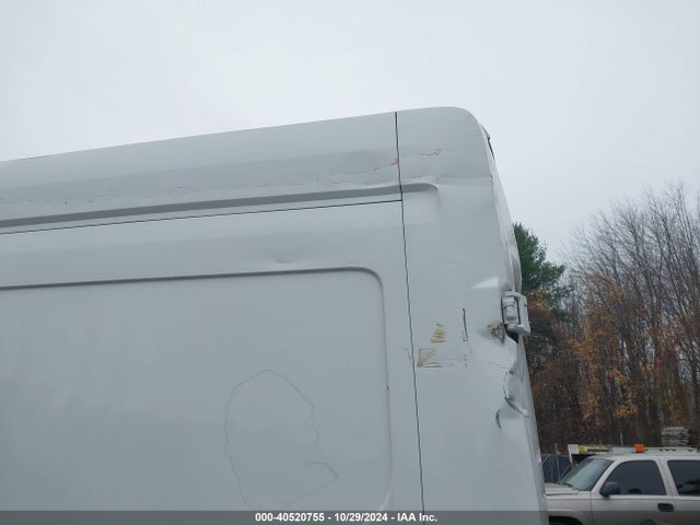 Ford Transit-250 2017 1FTYR3XM0HKA41120 Image 20