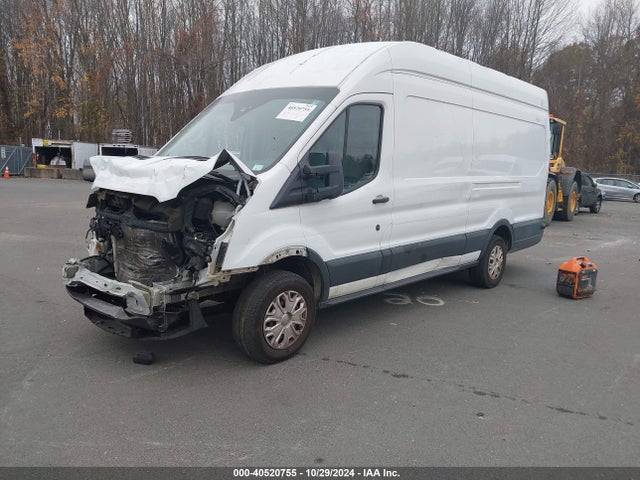 Ford Transit-250 2017 1FTYR3XM0HKA41120 Image 2