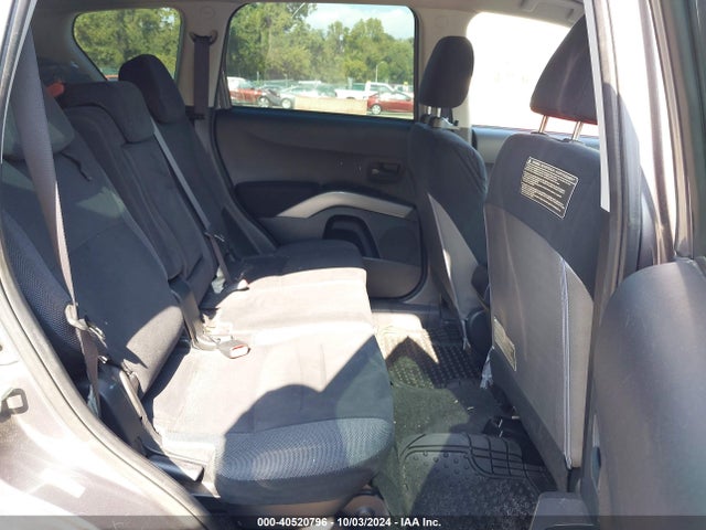 2007 MITSUBISHI OUTLANDER JA4MS31XX7U004904 Photo 7