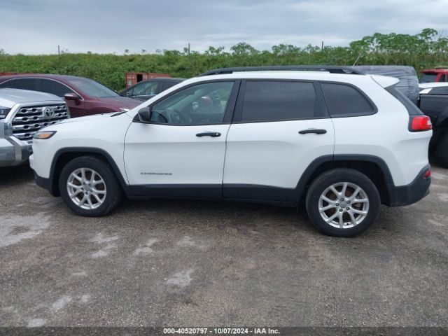 1C4PJLAB5GW324498 Jeep Cherokee Sport