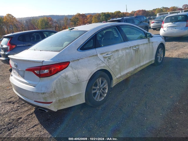 Hyundai SONATA SE 2016 5NPE24AF5GH288900 Image 4