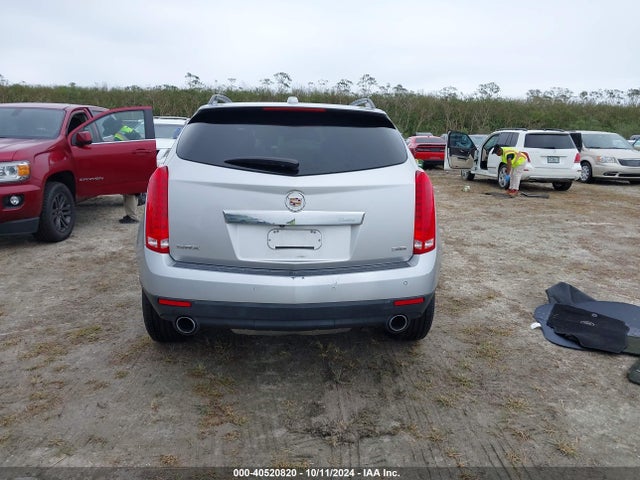3GYFNBE38FS584671 Cadillac Srx Luxury Collection