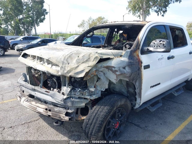 5TFDY5F15KX869548 Toyota Tundra Trd Pro 5.7l V8
