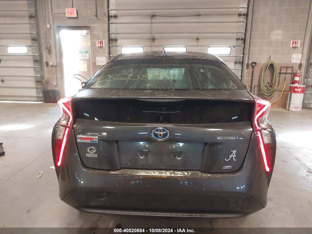 Toyota Prius Two Eco 2016 JTDKARFU2G3011076 Image 16