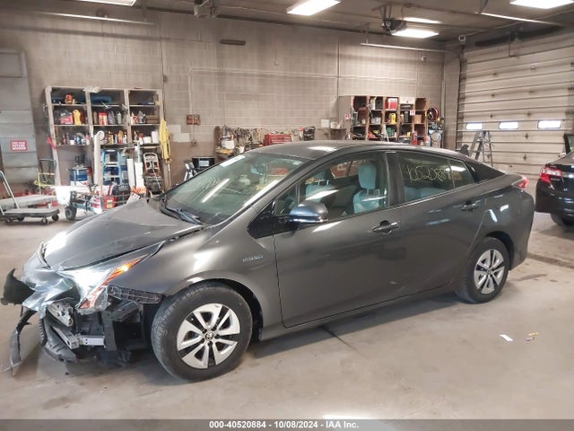 Toyota Prius Two Eco 2016 JTDKARFU2G3011076 Image 2