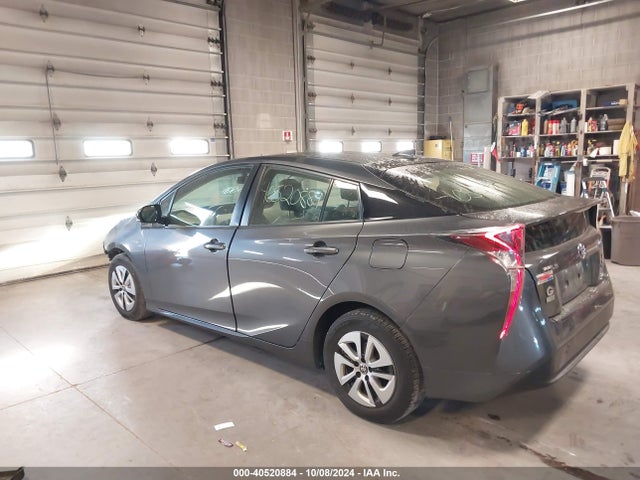 Toyota Prius Two Eco 2016 JTDKARFU2G3011076 Image 3