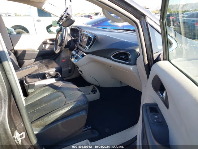 Chrysler Pacifica Touring L 2019 2C4RC1BG4KR700739 Image 5