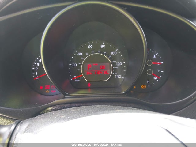 KNDJN2A25E7715629 KIA Soul