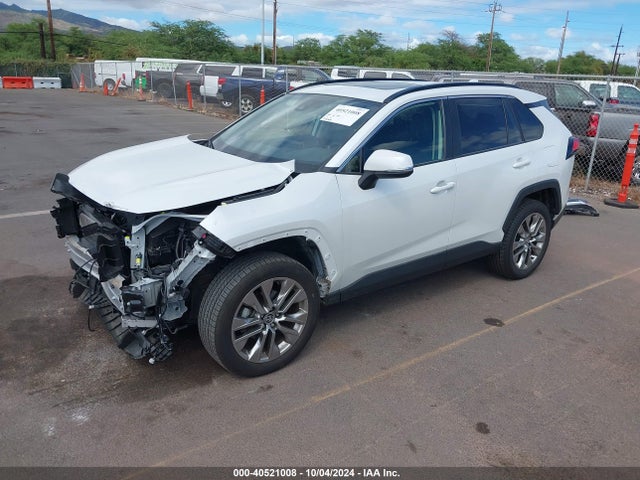 Toyota Rav4 Xle Premium 2024 JTMC1RFV6RJ026921 Image 2