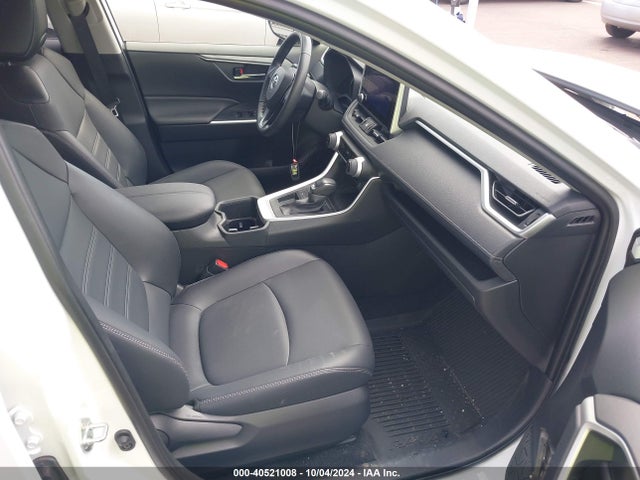 Toyota Rav4 Xle Premium 2024 JTMC1RFV6RJ026921 Image 5