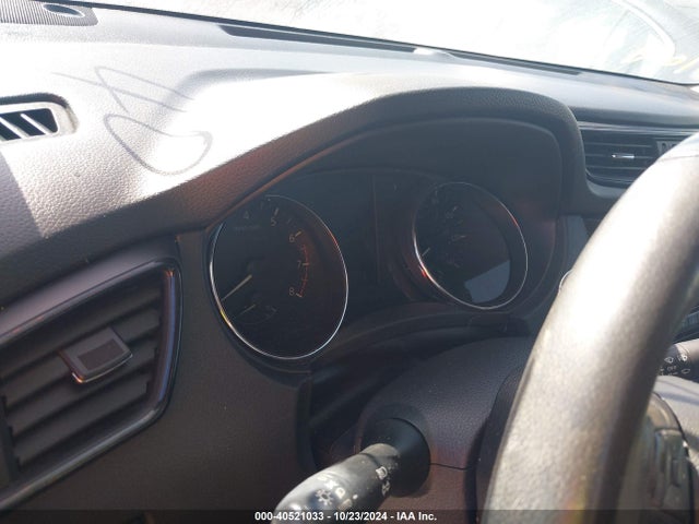 Nissan ROGUE SV 2017 5N1AT2MV2HC881559 Image 15