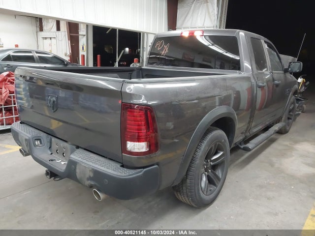 1C6RR6GTXMS574901 RAM 1500 Classic Warlock  4x2 6'4 Box