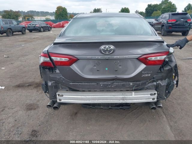 4T1B61HK8JU059130 Toyota CAMRY XSE
