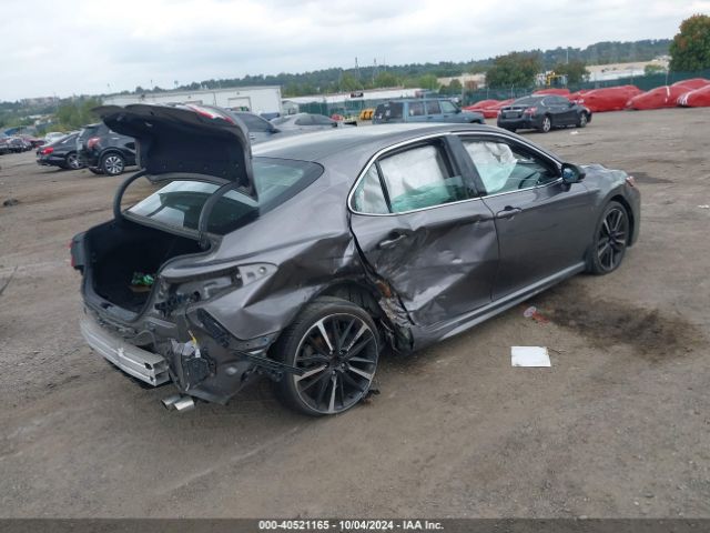 4T1B61HK8JU059130 Toyota CAMRY XSE