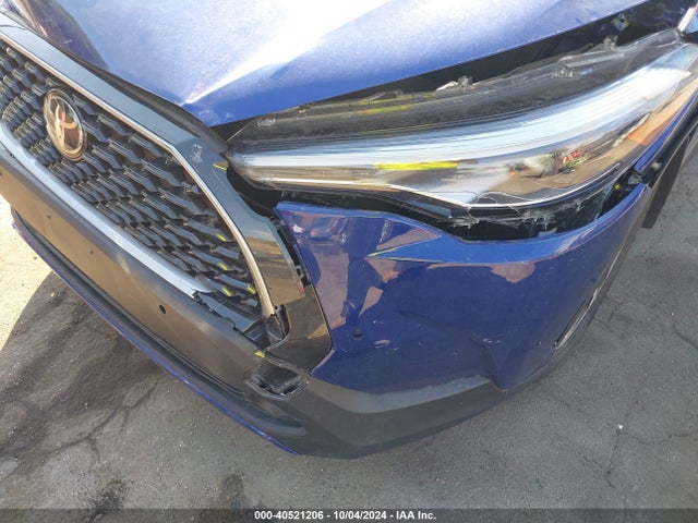 Toyota Corolla Cross Xle 2024 7MUDAAAG7RV082602 Image 17