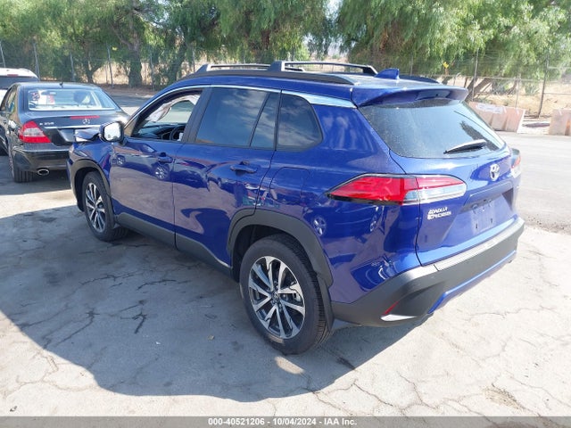 Toyota Corolla Cross Xle 2024 7MUDAAAG7RV082602 Image 3