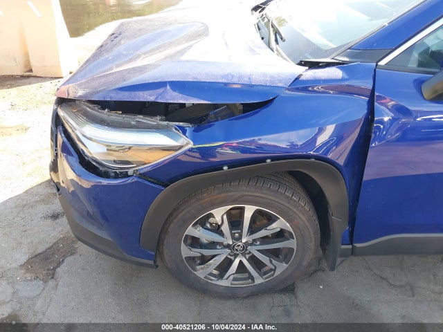 Toyota Corolla Cross Xle 2024 7MUDAAAG7RV082602 Image 6