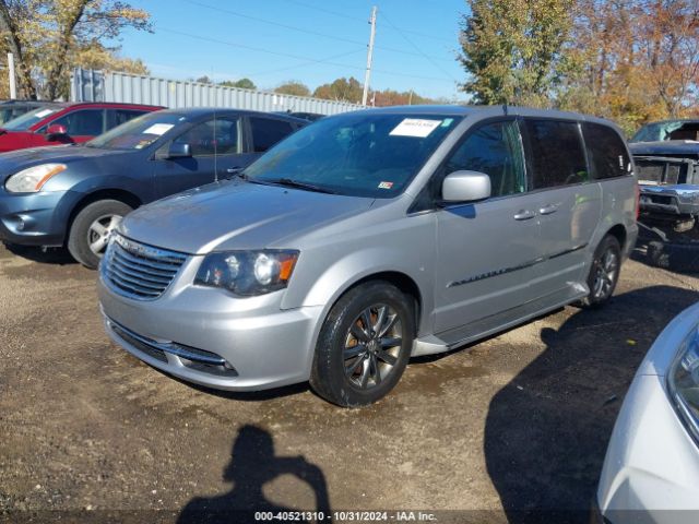 2C4RC1HG5GR149302 Chrysler Town & Country S
