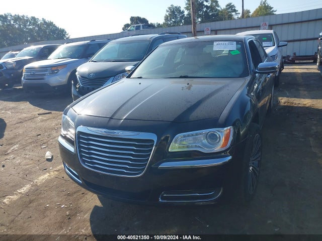 Chrysler 300 Uptown Edition 2014 2C3CCARG6EH381788 Image 12
