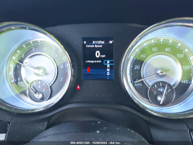 Chrysler 300 Uptown Edition 2014 2C3CCARG6EH381788 Image 15