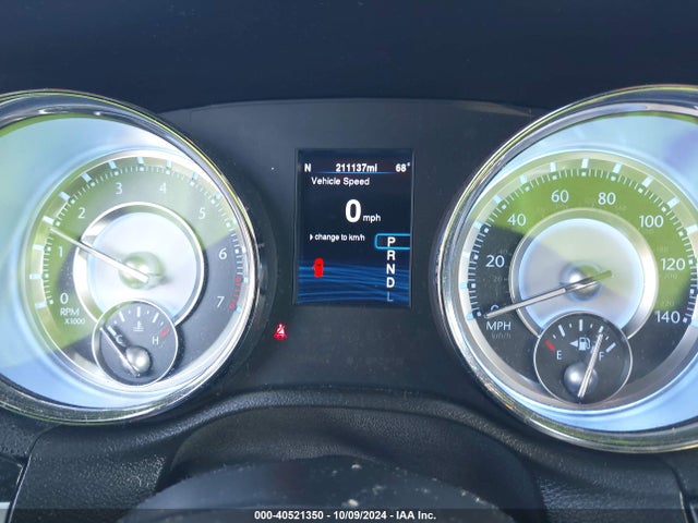 Chrysler 300 Uptown Edition 2014 2C3CCARG6EH381788 Image 7