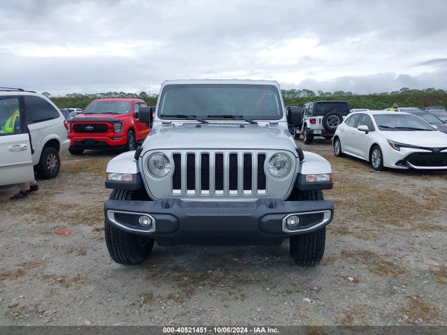 1C4HJXENXNW251397 Jeep Wrangler Unlimited Sahara 4x4