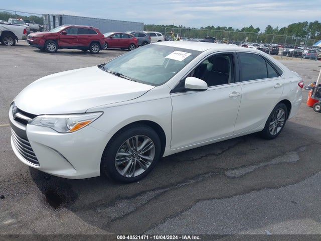 Toyota CAMRY SE 2015 4T1BF1FKXFU060385 Image 2