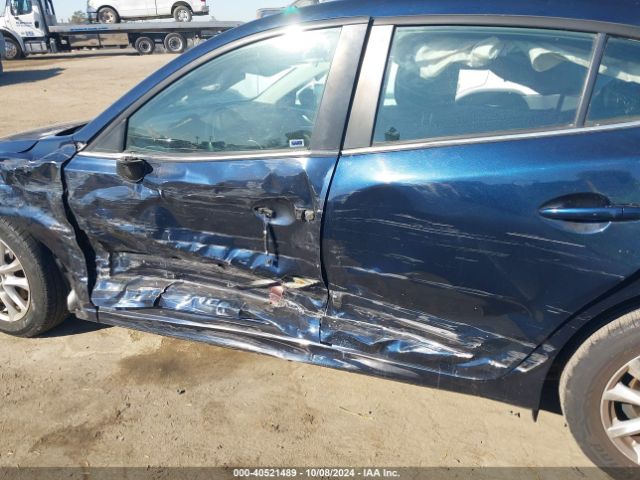 3MZBM1V72GM313399 Mazda Mazda3 I Touring