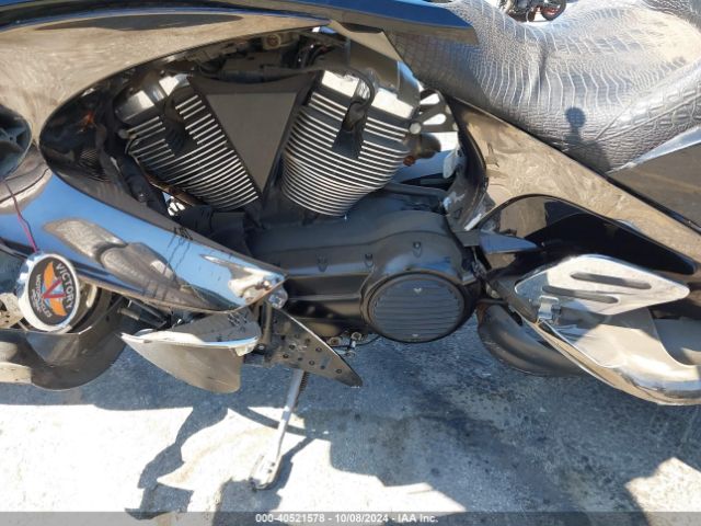 2009 VICTORY MOTORCYCLES VISION 5VPSD36L193002305 Photo 8