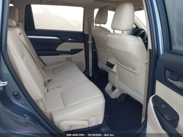 Toyota Highlander Xle 2019 5TDKZRFH2KS310294 Image 8