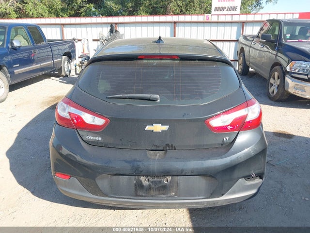 Chevrolet Cruze Lt Auto 2018 3G1BE6SM1JS605886 Image 16
