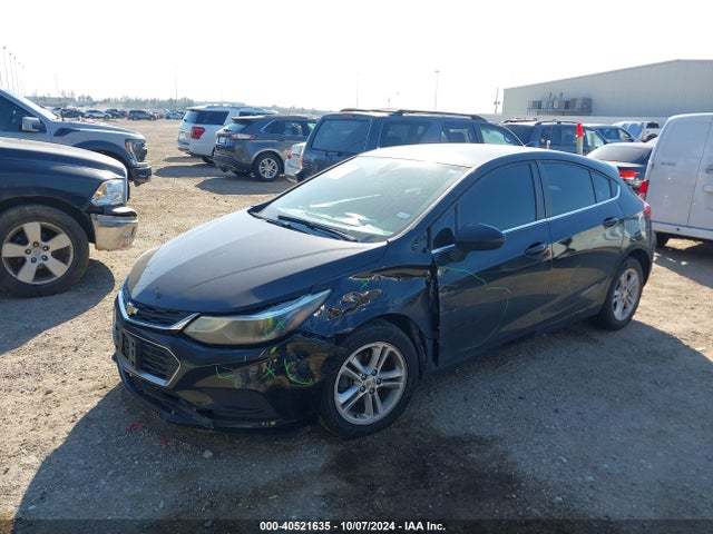 Chevrolet Cruze Lt Auto 2018 3G1BE6SM1JS605886 Image 2