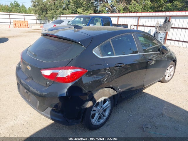 Chevrolet Cruze Lt Auto 2018 3G1BE6SM1JS605886 Image 4