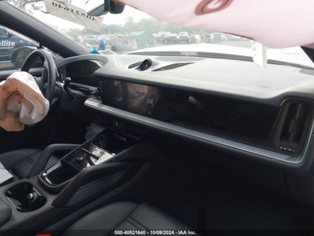 WP1BA2AY2RDA53924 Porsche Cayenne Coupe